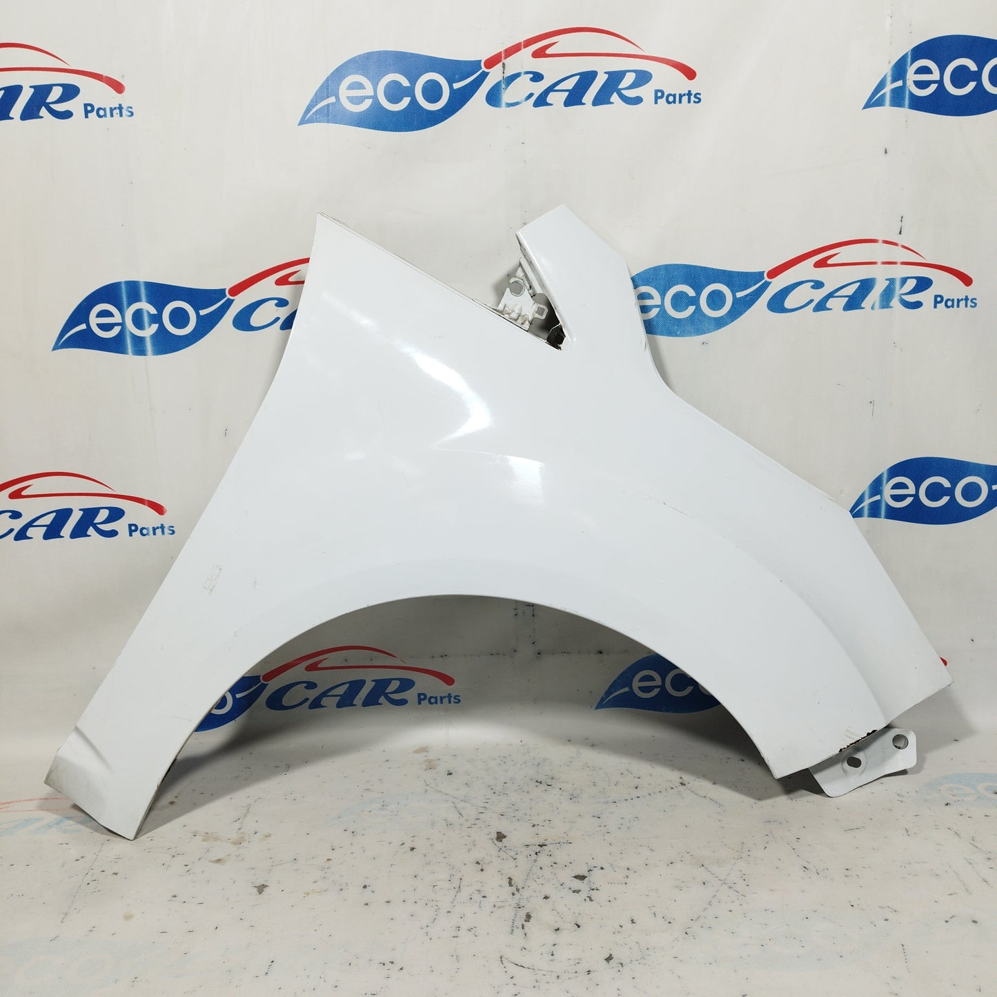 Parafango anteriore dx bianco Ford C-Max 2012 Rif. Art. ecoAC6309