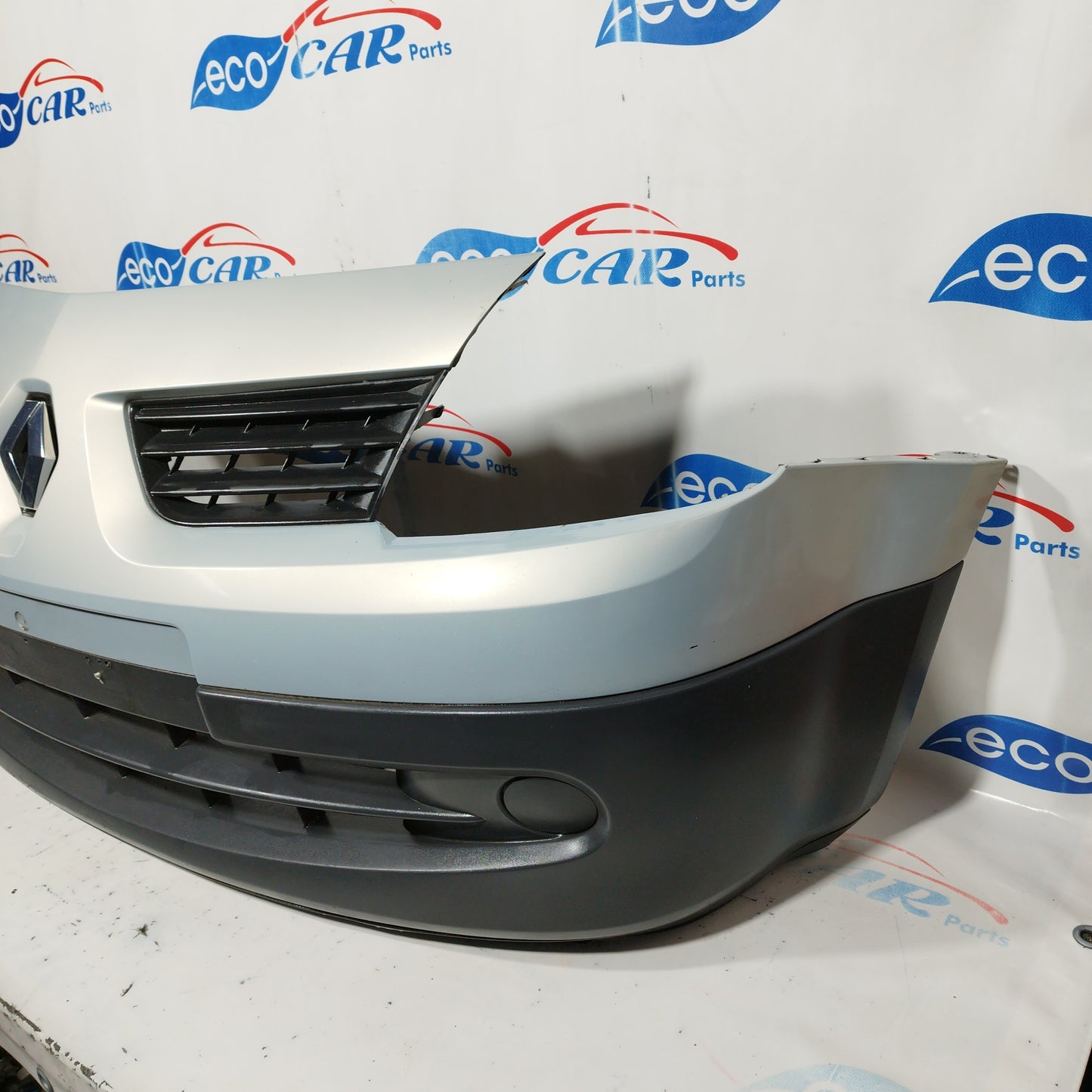 Silver gray front bumper Renault Megane 2005 ecoAC6314