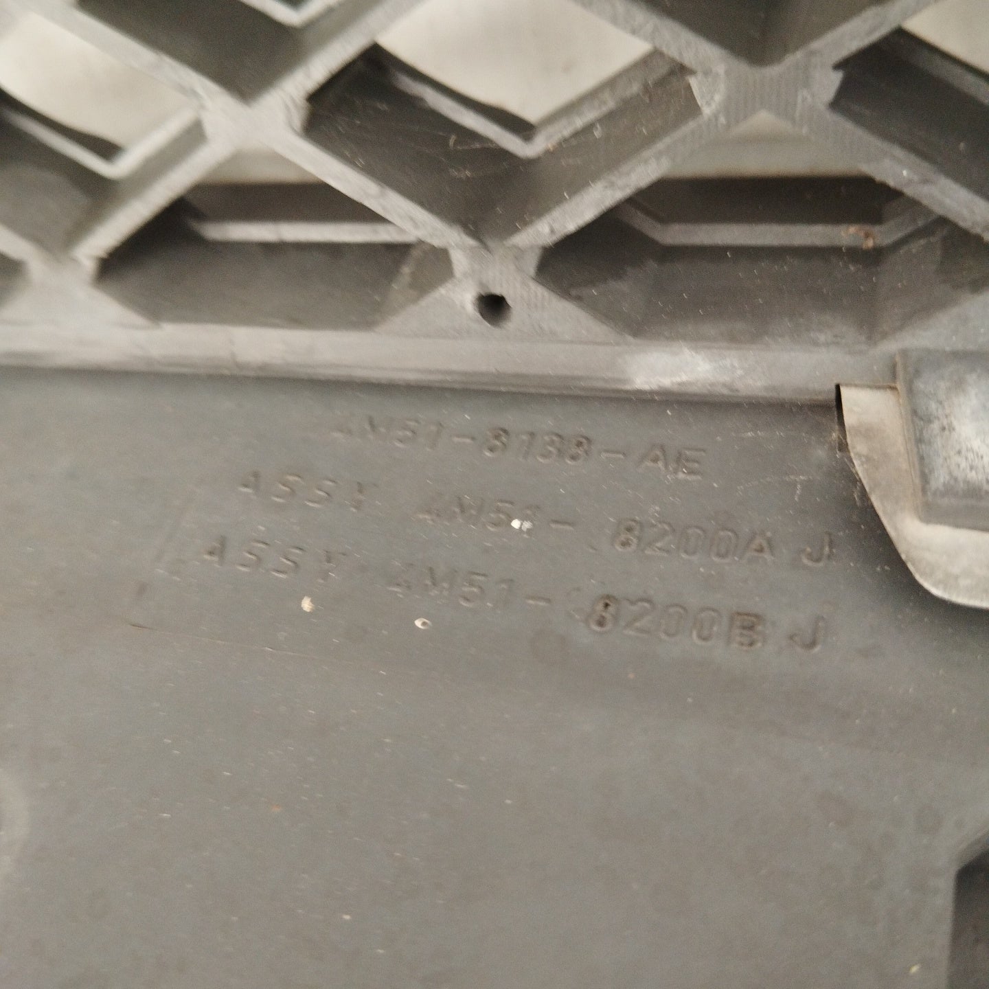 Front mask Ford Focus 2006 code: 4m51-8138-ae ecoAG3831