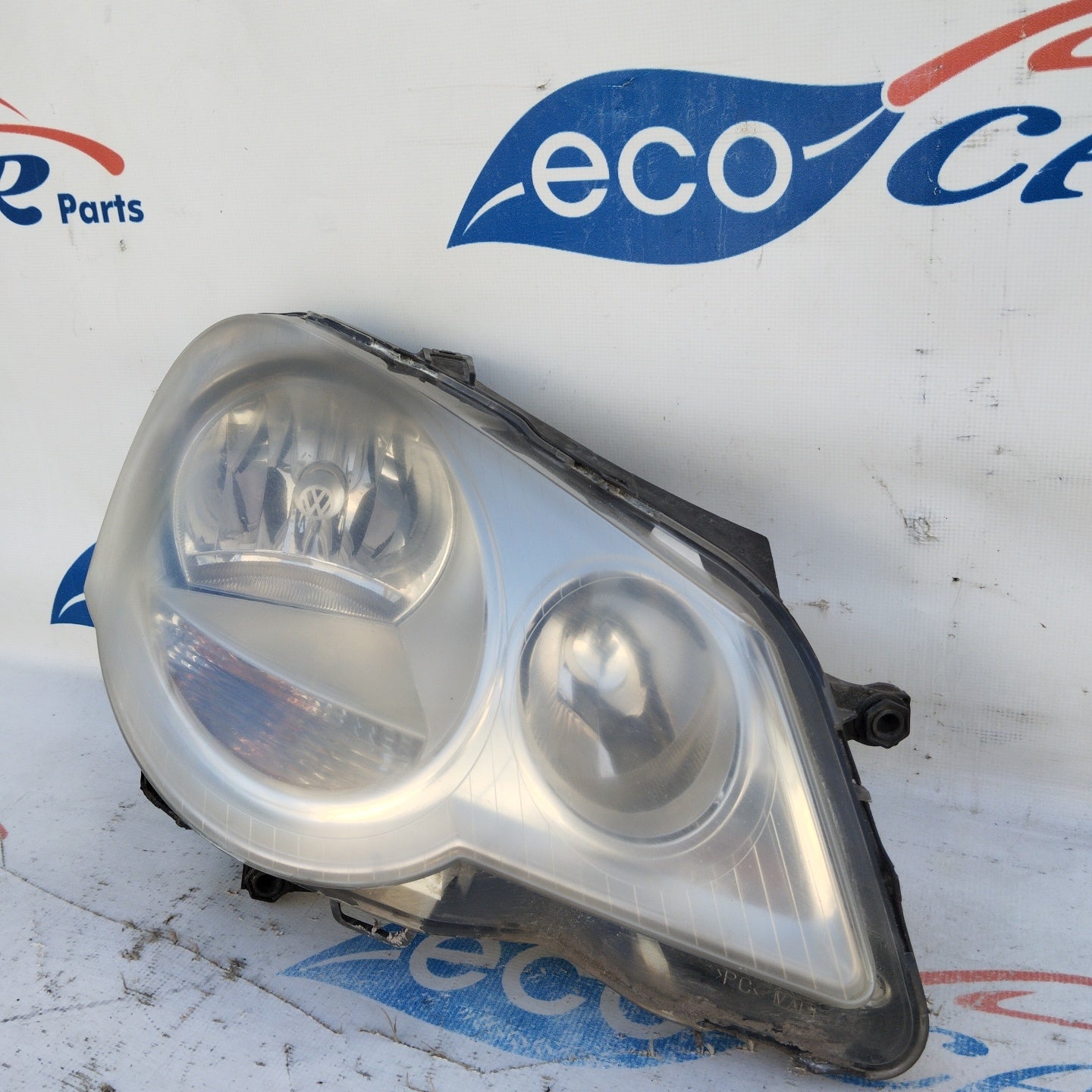 Fanale anteriore dx Volkswagen Polo 2006 ecoAG3835