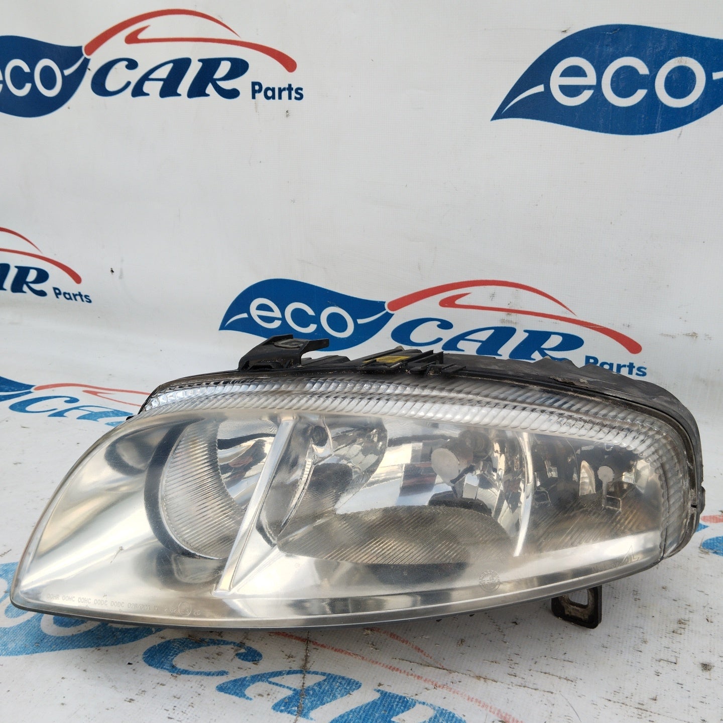 Fanale anteriore sx Alfa Romeo GT 2005 ecoAG3836