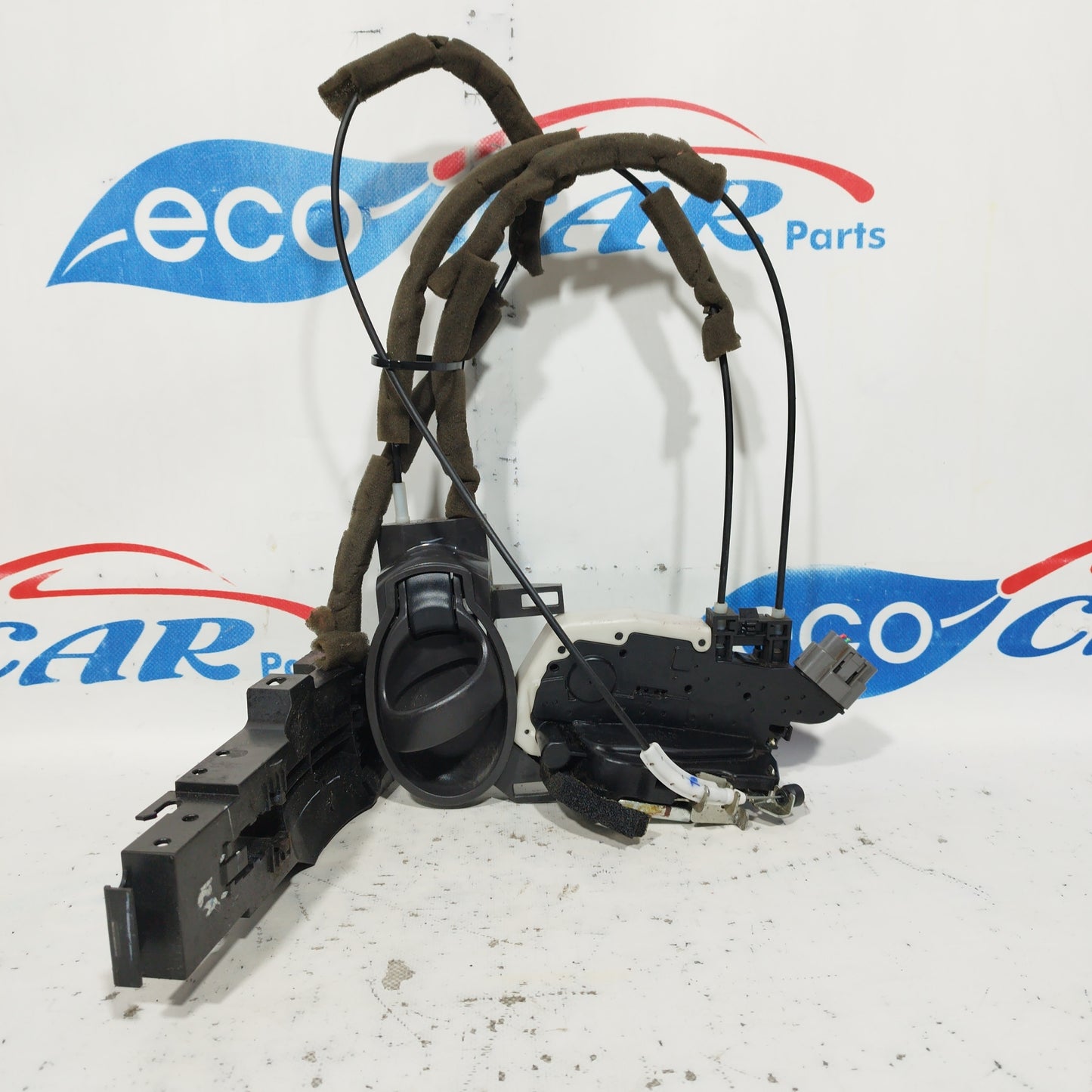 Right front lock Nissan Micra k13 2014 code: T72-13510 ecoAC6371