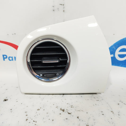 Bocchetta anteriore sx Fiat 500 2015 codice: 51803292 ecoAC6447