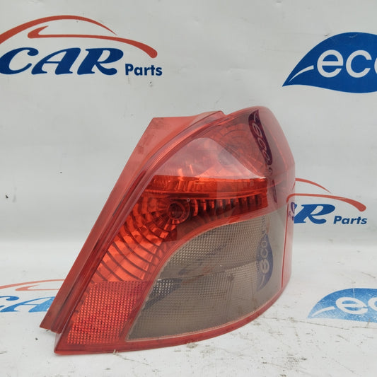 Toyota Yaris 2008 ecoAG3896 rechte Rückleuchte