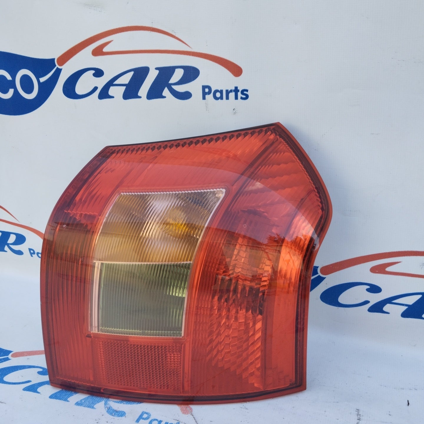 Toyota Corolla 2005 ecoAG3921 rechte Rückleuchte