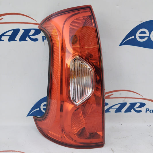 Linke Rückleuchte Fiat New Panda ecoAG3963