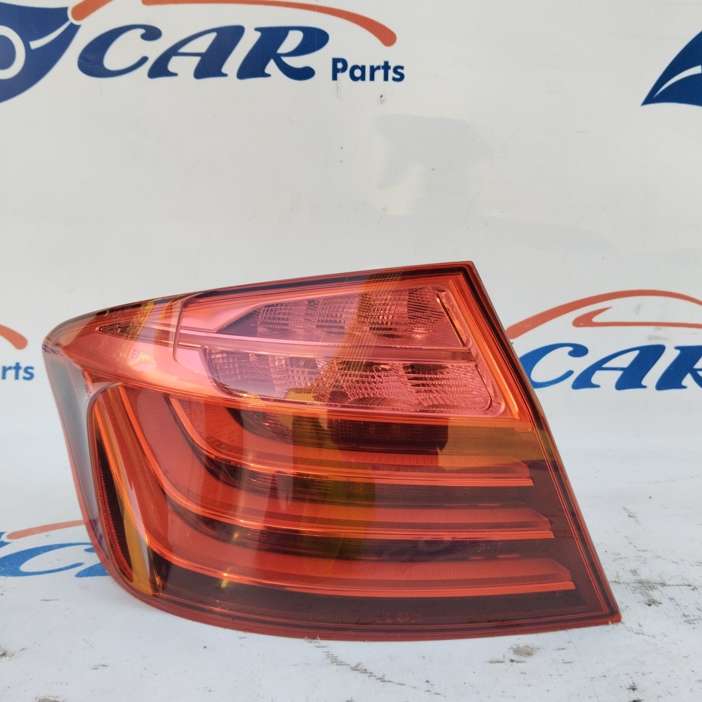 Linke äußere Rückleuchte BMW 5er F10 ecoAG3978