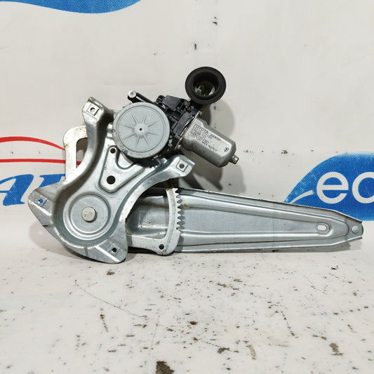 Left rear rack Toyota Yaris 2014 6 Pin code: 85710-0D100 ecoAC6599