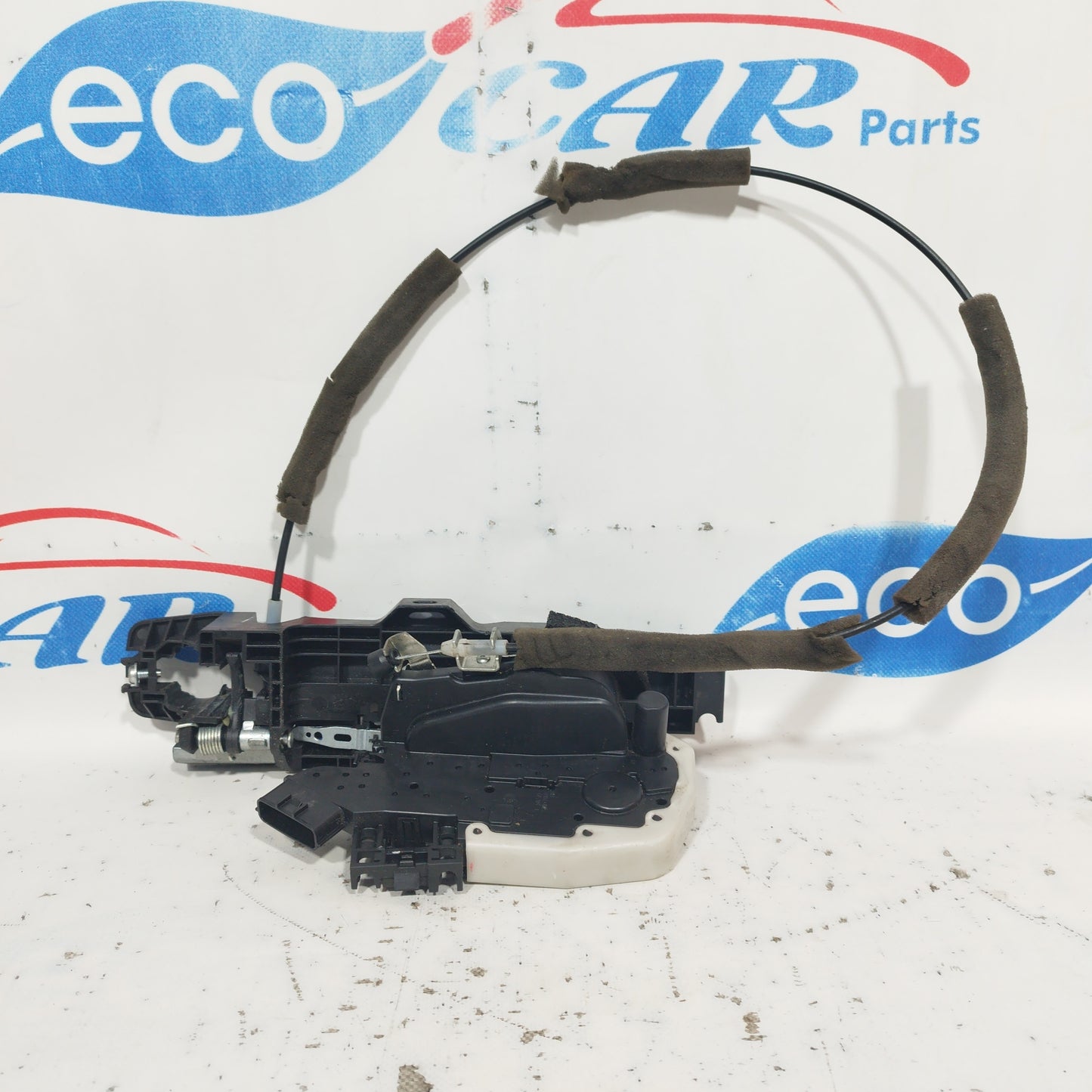 Rear right lock Nissan Micra K13 2014 Code: T72-14510 ecoAC6607