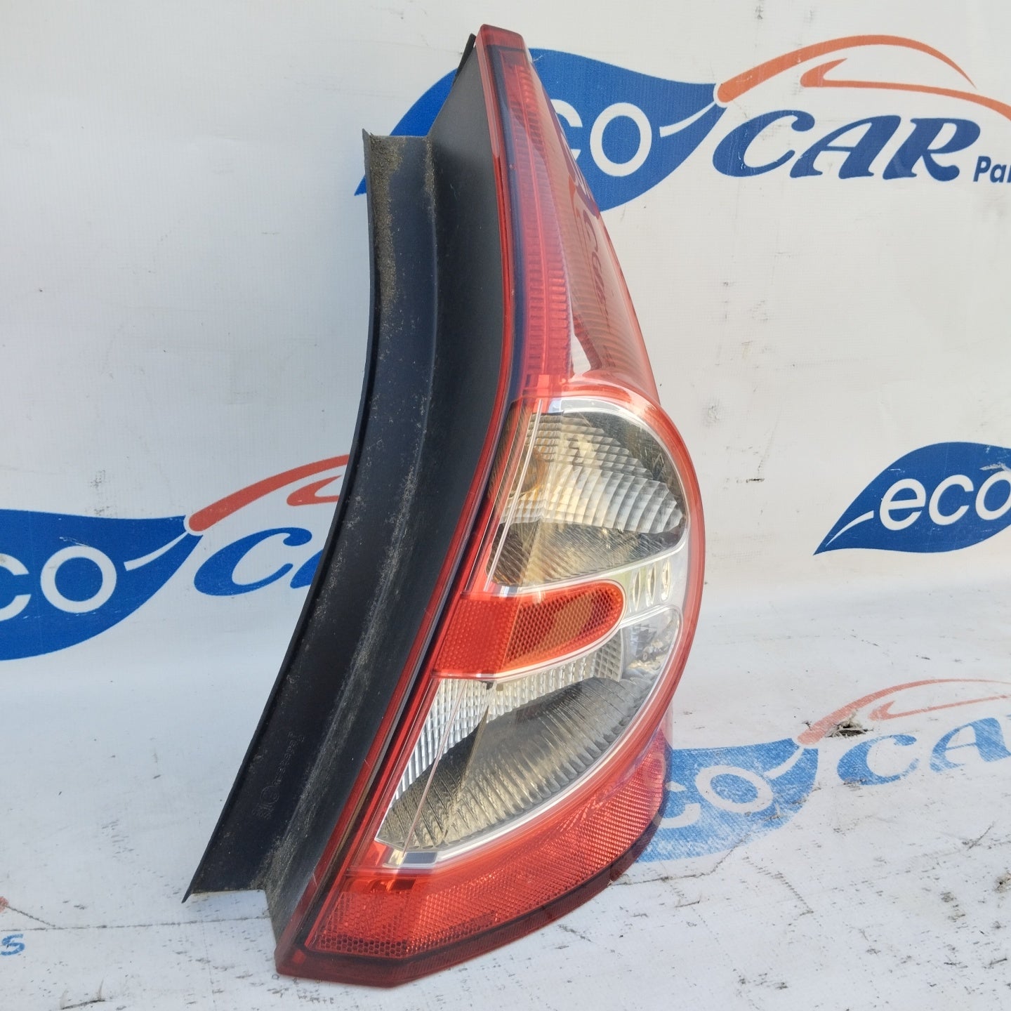 Right rear light Dacia Sandero 2010 ecoAG4011