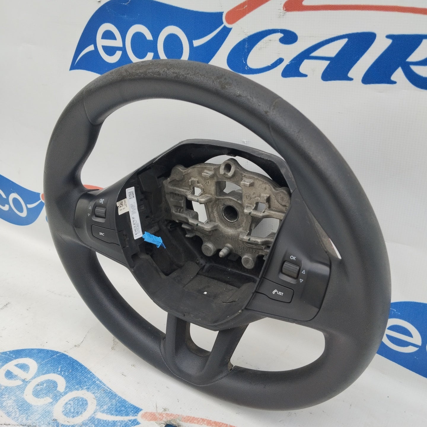 Steering wheel with controls Peugeot 208 2014 code: 6191372 ecoAG4029