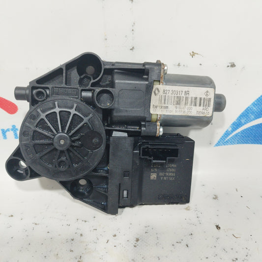 Motorino alzacristalli posteriore dx Renault Scenic X-Mod 2010 cod: 827303178R ecoAC6676