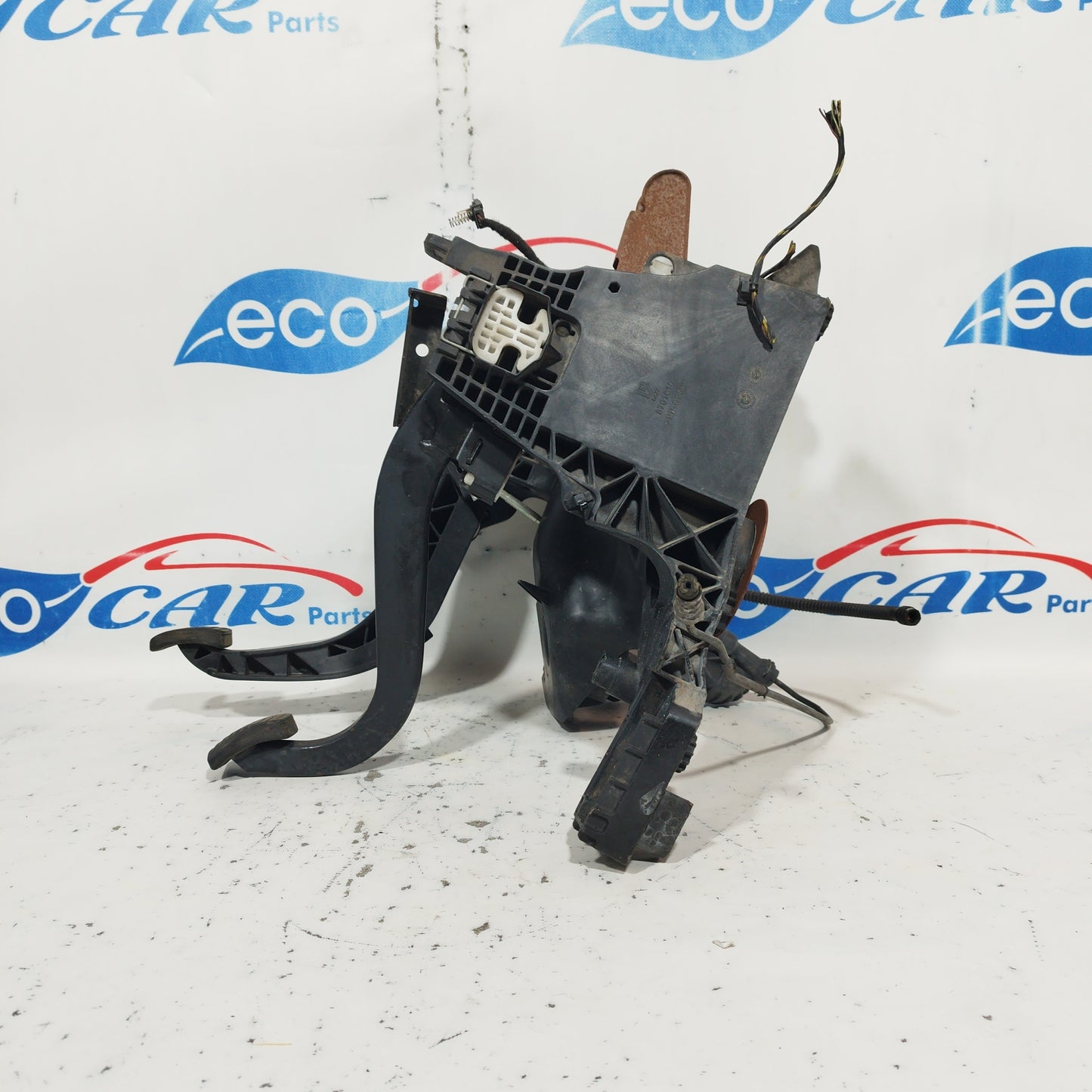 Kupplungs-/Bremspedal Opel Meriva B 2012 ecoAC6687