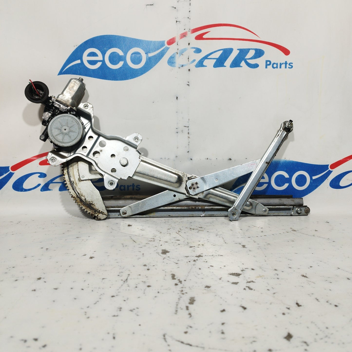 Right front rack Suzuki Swift 2009 code: 83430-63J00 ecoAC6690