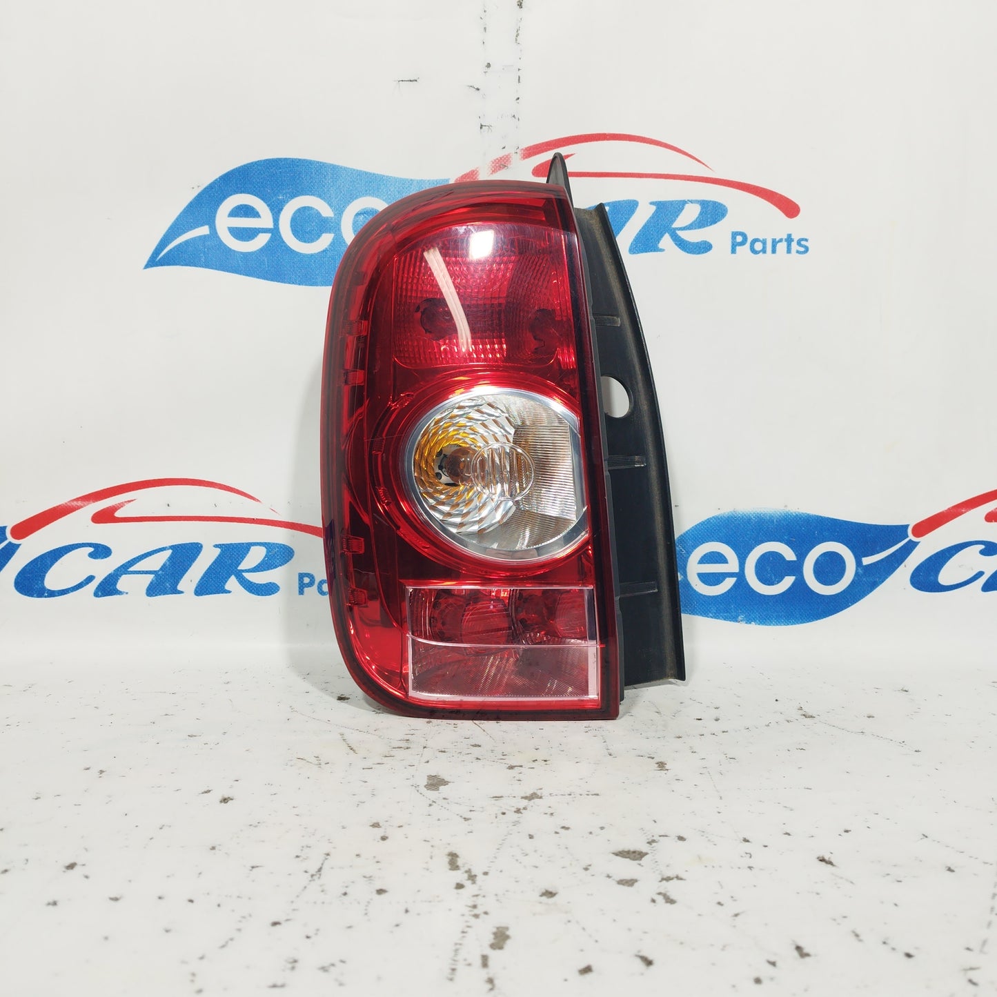 Left rear light Dacia Duster 2014 ecoAC6693