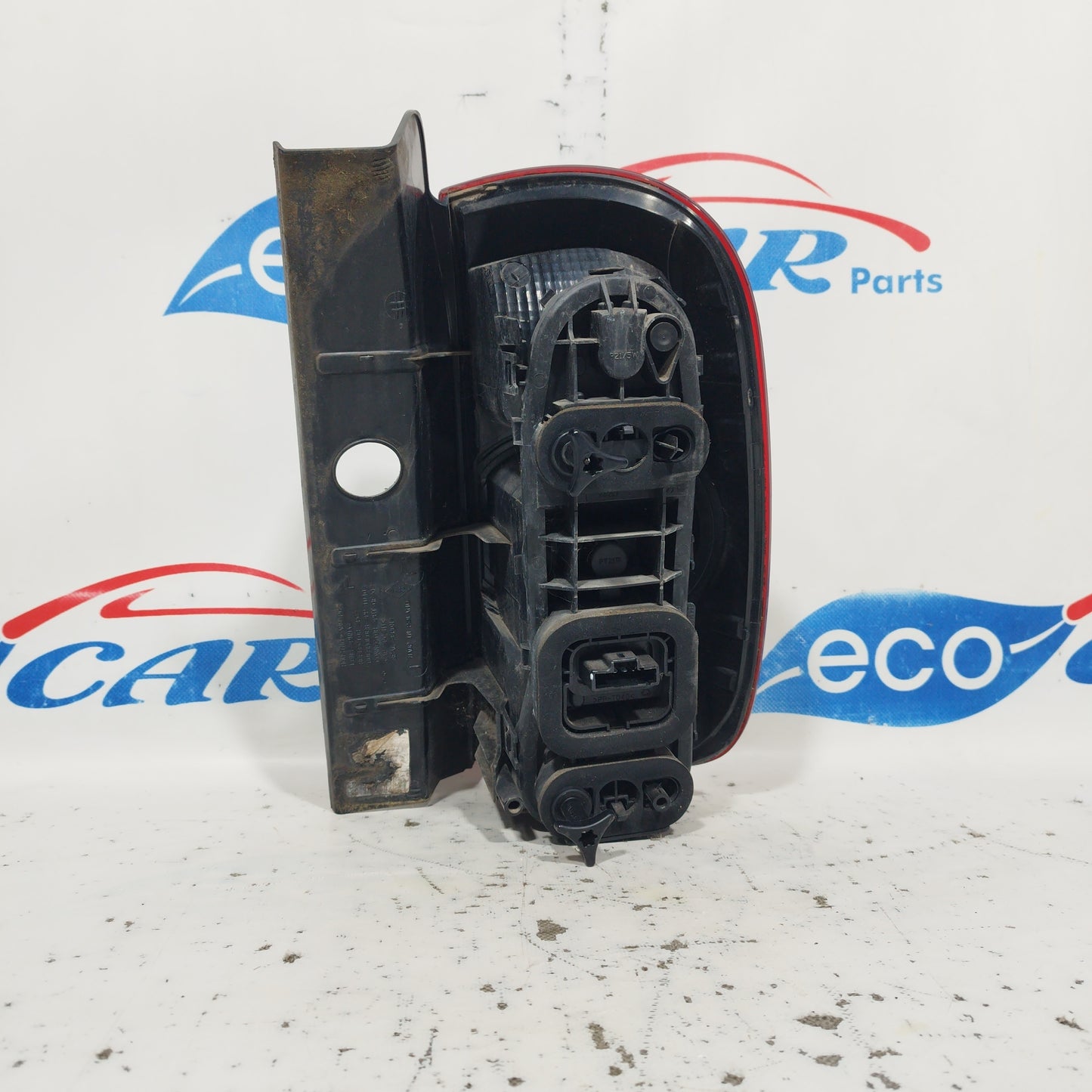 Left rear light Dacia Duster 2014 ecoAC6693