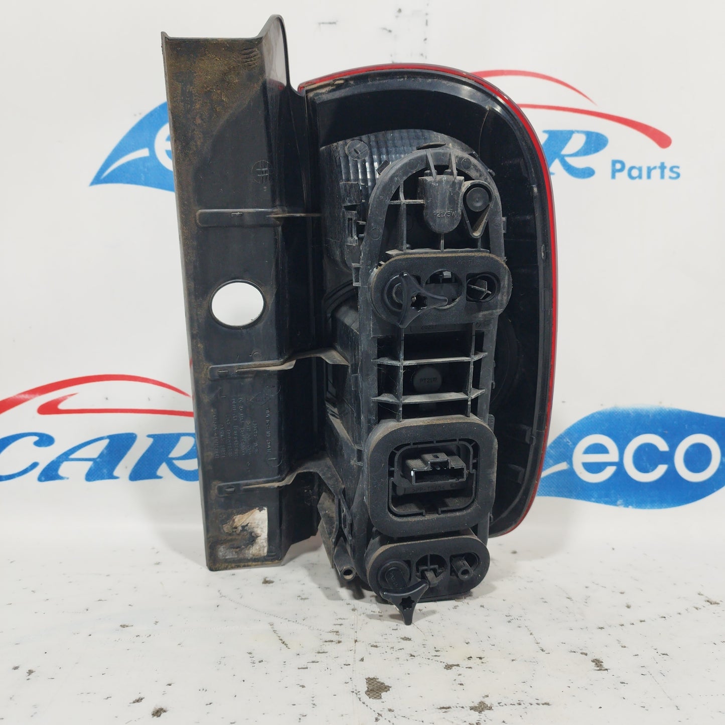 Left rear light Dacia Duster 2014 ecoAC6693