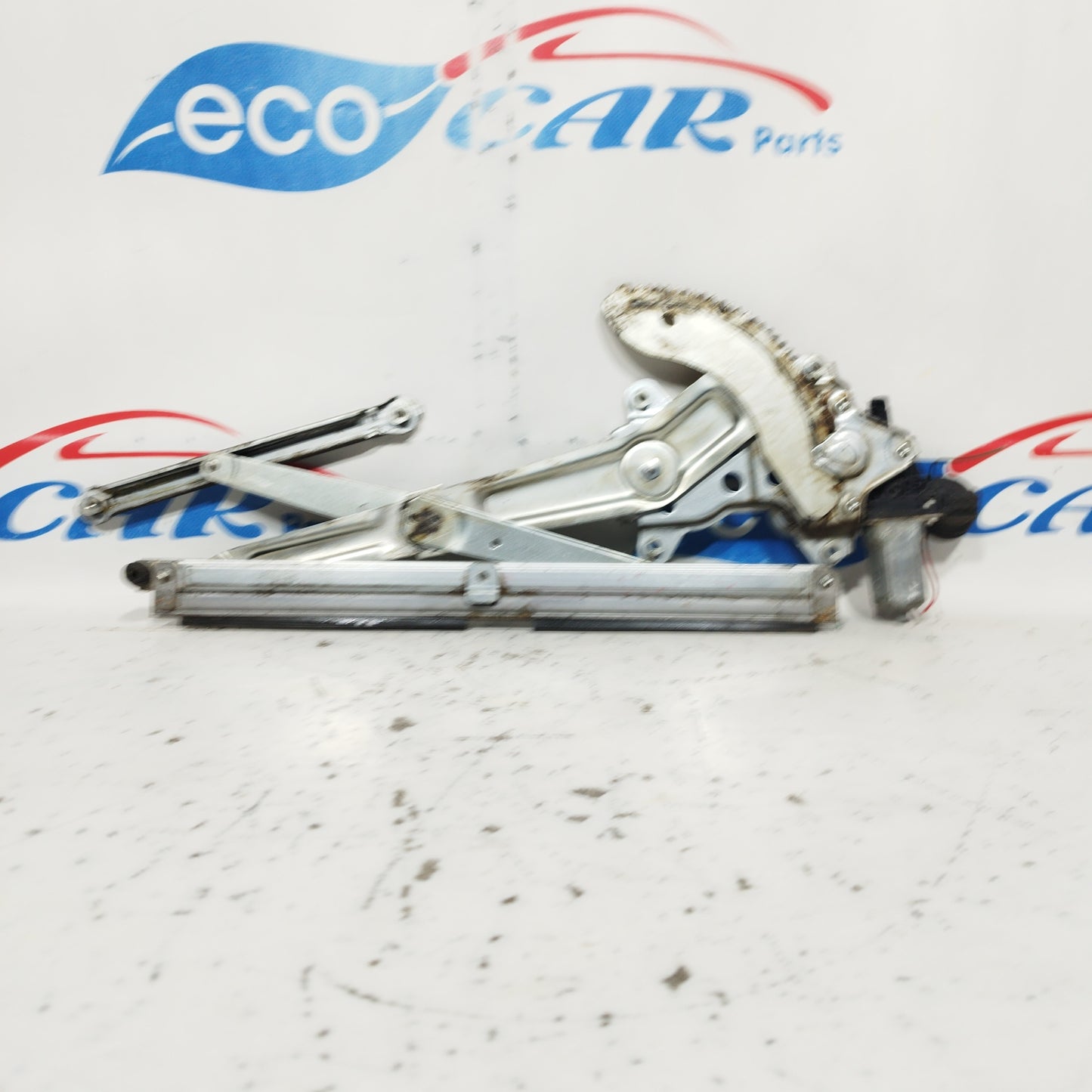 Left front rack Suzuki Swift 2009 code: 83460-63J00 ecoAC6694