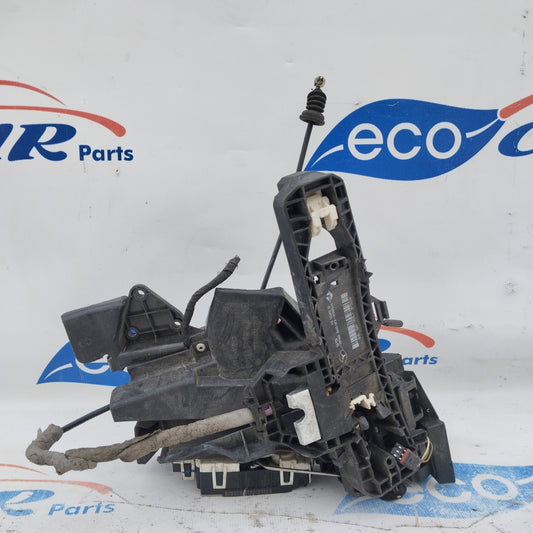 Left front lock Mercedes C-Class w204 Code a2047200335 ecoAG4082