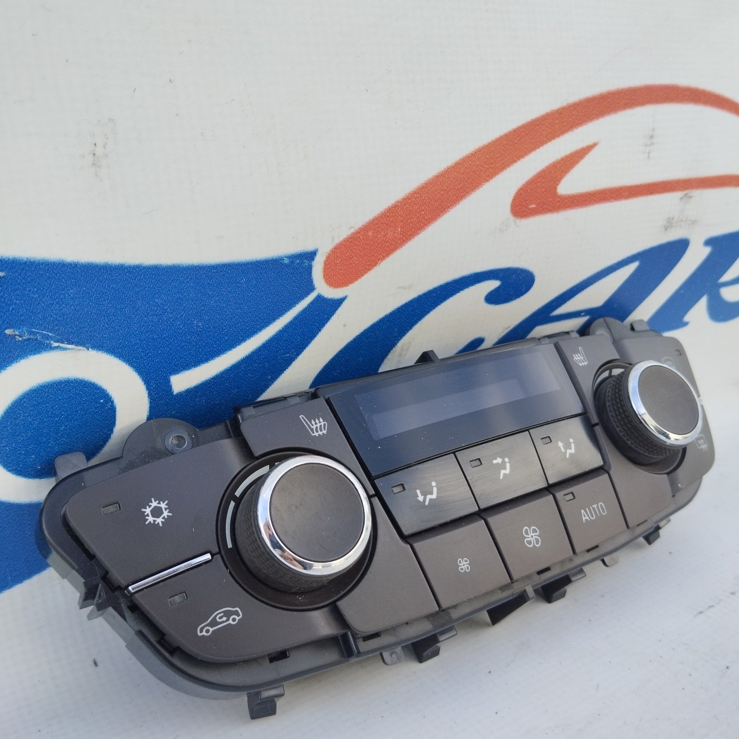 Digitales Klimabedienteil Opel Insignia 2011 Code: 13277870 ecoAG4088