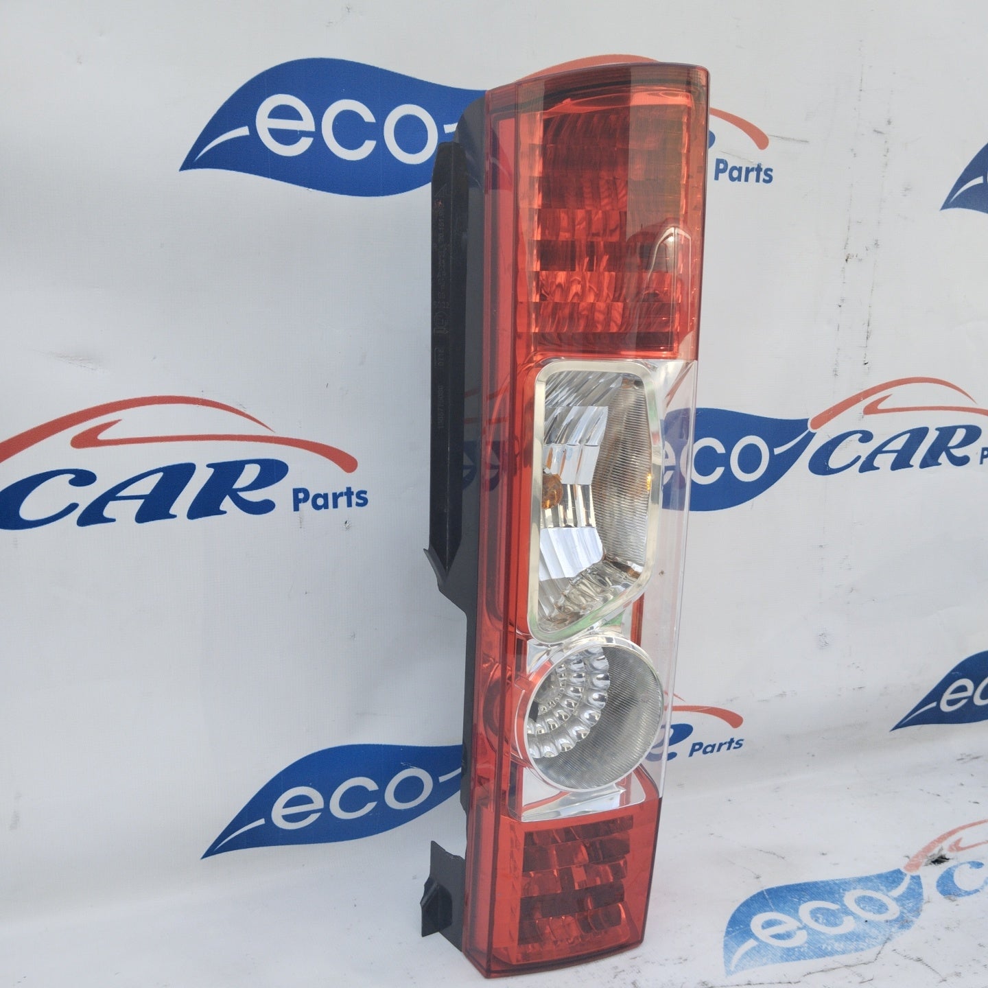 Fiat Ducato 2011 ecoAG4105 rechte Rückleuchte