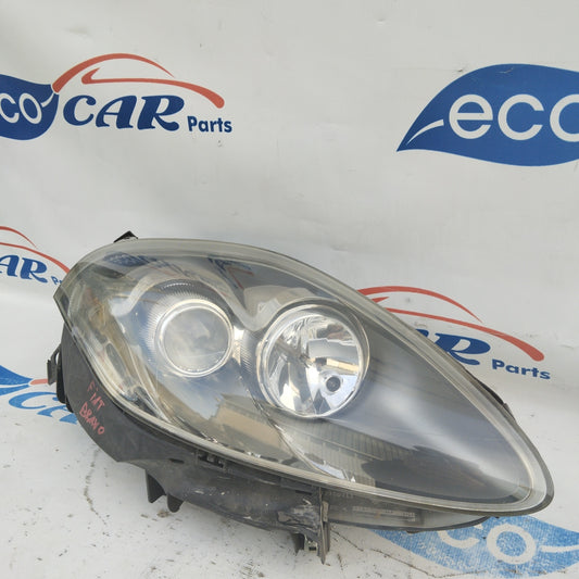 Fanale anteriore dx Fiat Bravo 2008 Fondo scuro freccia bianca ecoAG3725