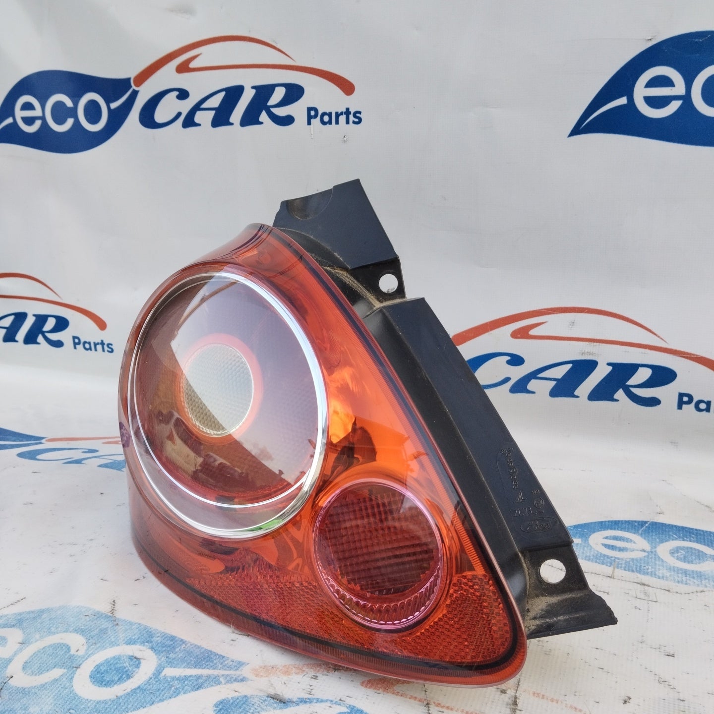 Linke Rückleuchte Ford Ka 2014 ecoAG4125