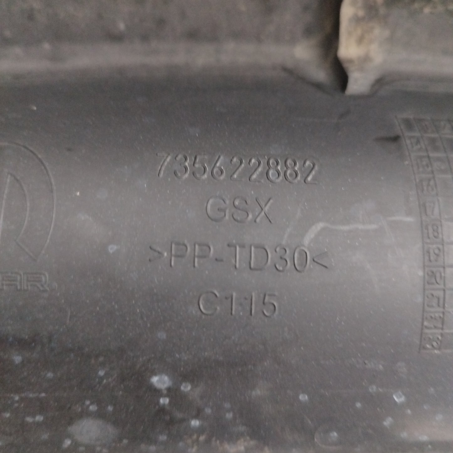 Fiat 500X 2015 Ablaufrohr-Code: 735622882 ecoAC6726