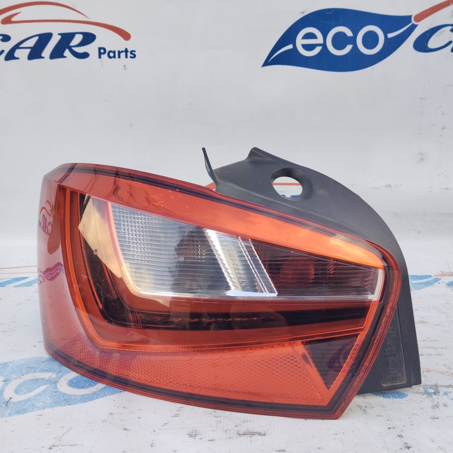 Linke Rückleuchte Seat Ibiza 2015 ecoAG4136