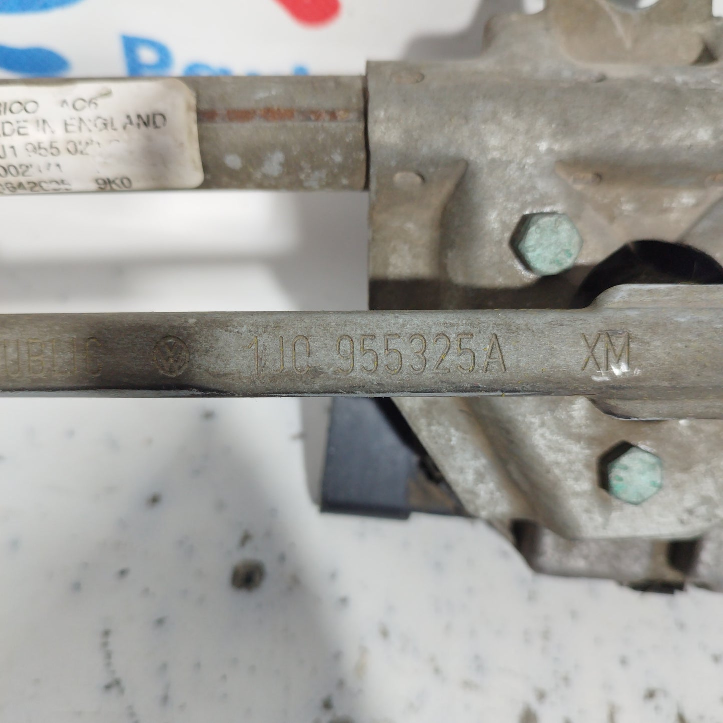 Front windshield wiper motor Volkswagen Golf 4 2003 code: 1J0955325A ecoAC6767