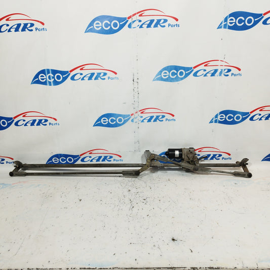 Front windshield wiper motor Peugeot 307 2005 code: 40463813V ecoAC6772