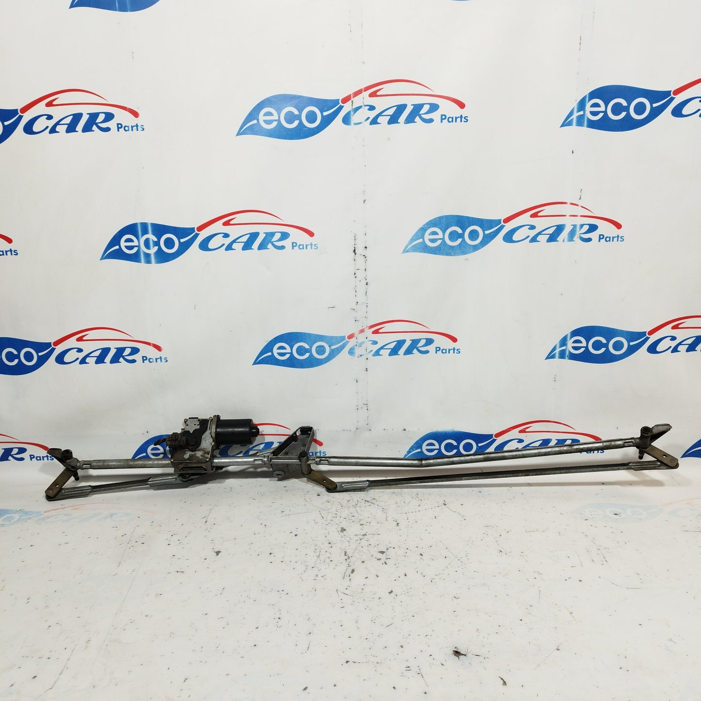 Front windshield wiper motor Peugeot 307 2005 code: 40463813V ecoAC6772