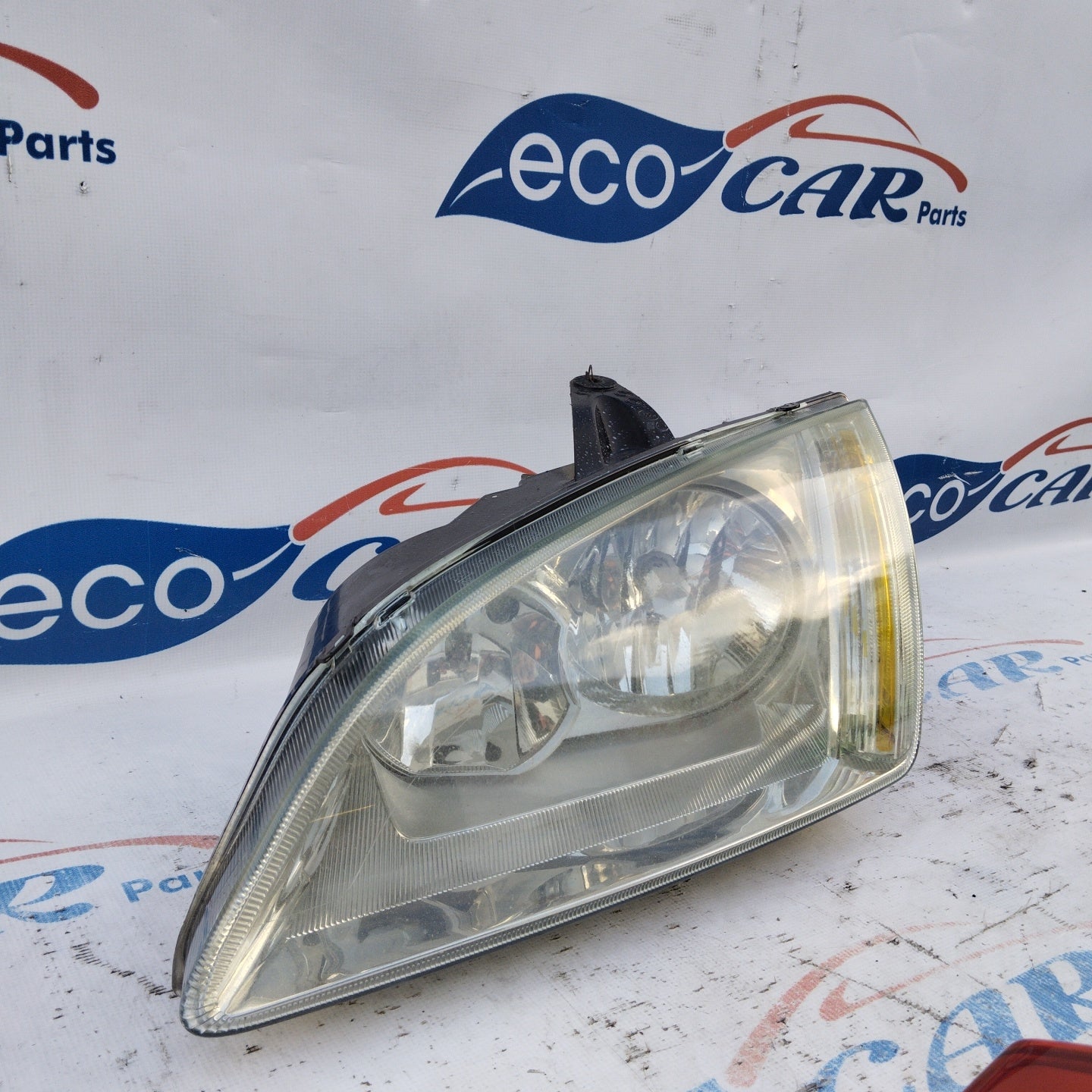 Left front light Ford Focus 2005 ecoAG3769