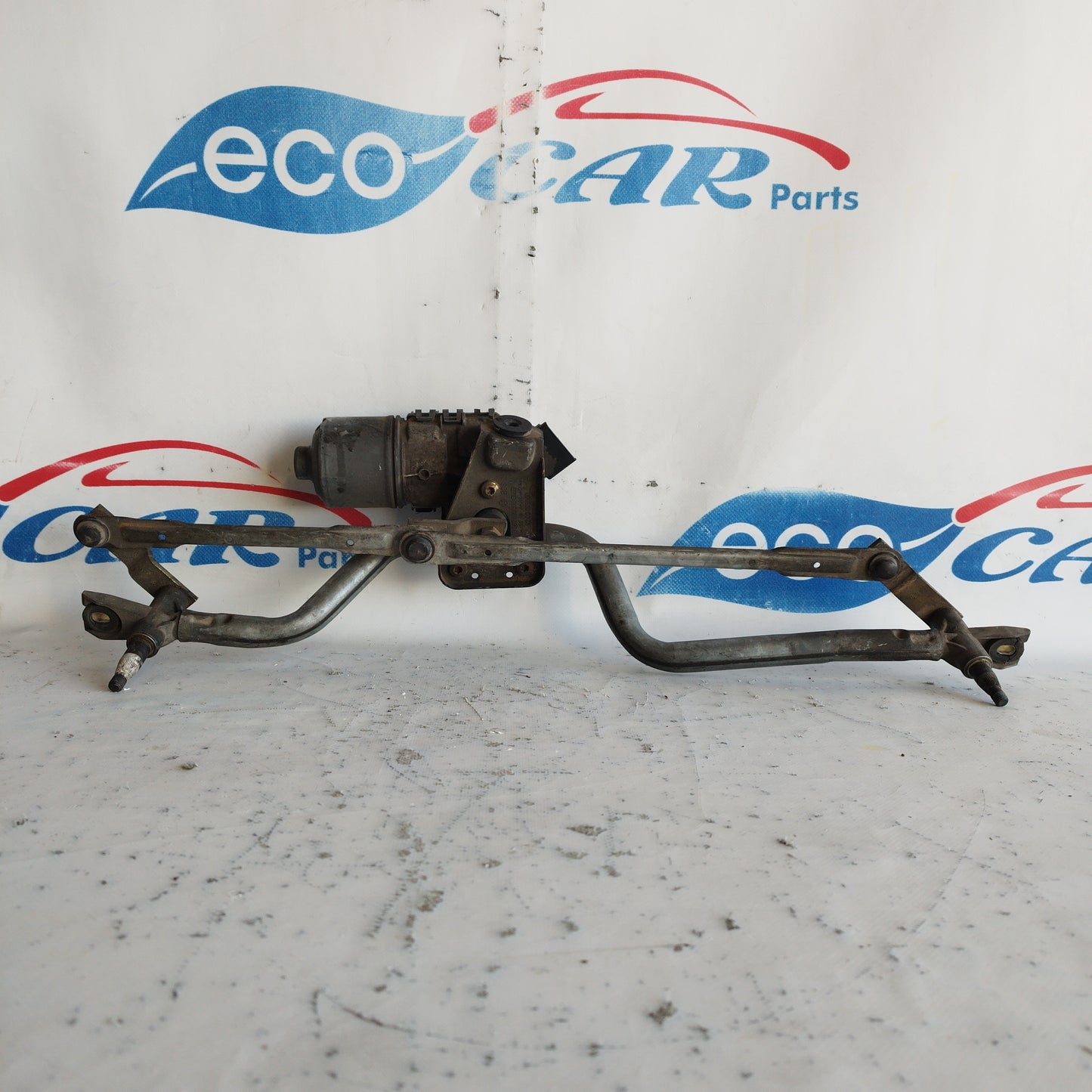 Front windshield wiper motor Renault Clio 2002 code: 0390241519 ecoAC6792