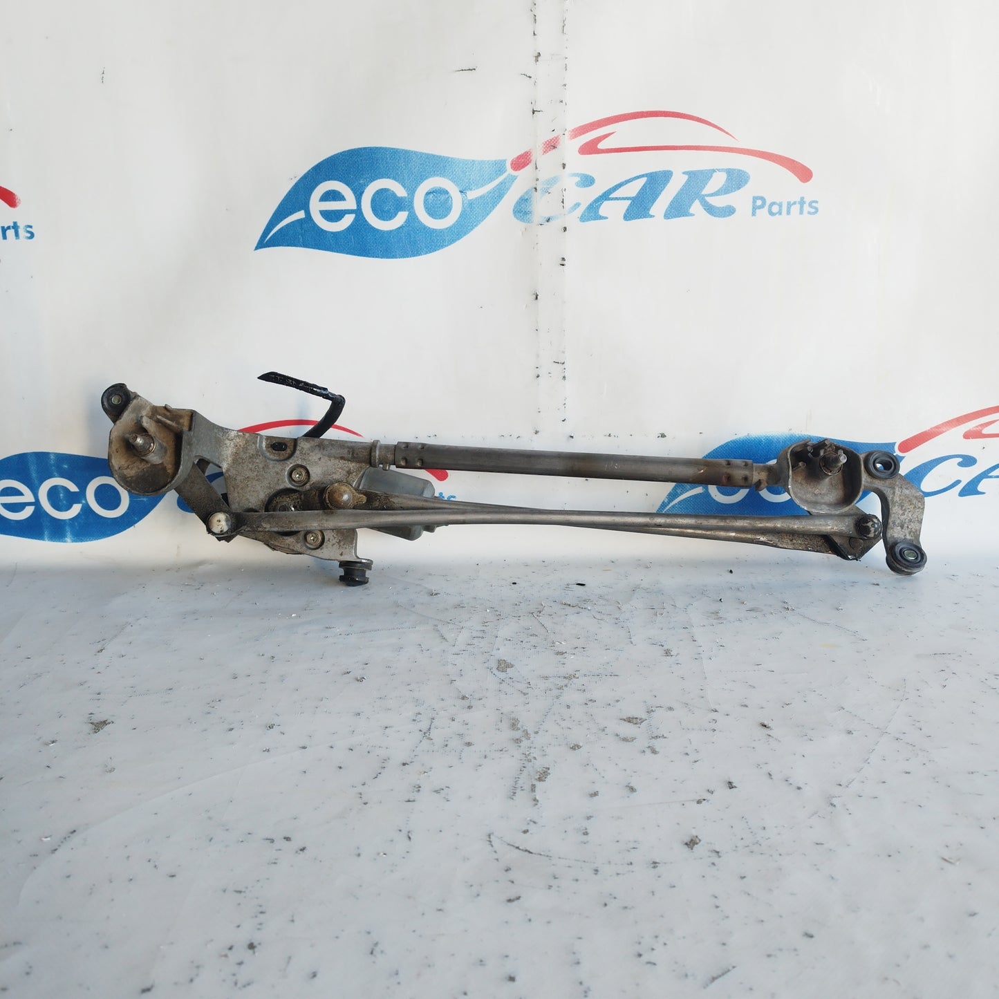Front windscreen wiper motor Daihatsu Terios 2008 Code: 85110-B4020 ecoAC6794