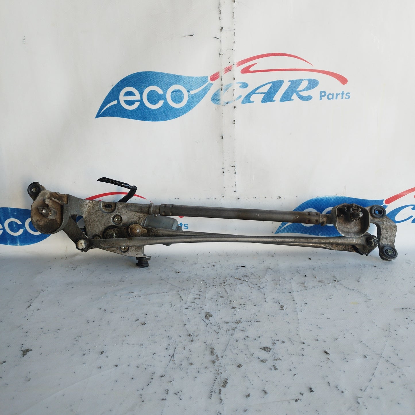 Front windscreen wiper motor Daihatsu Terios 2008 Code: 85110-B4020 ecoAC6794