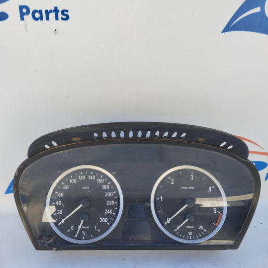 BMW Series 5 E60 3.0 D instrument cluster cod: 6211-6958600 ecoAG4192