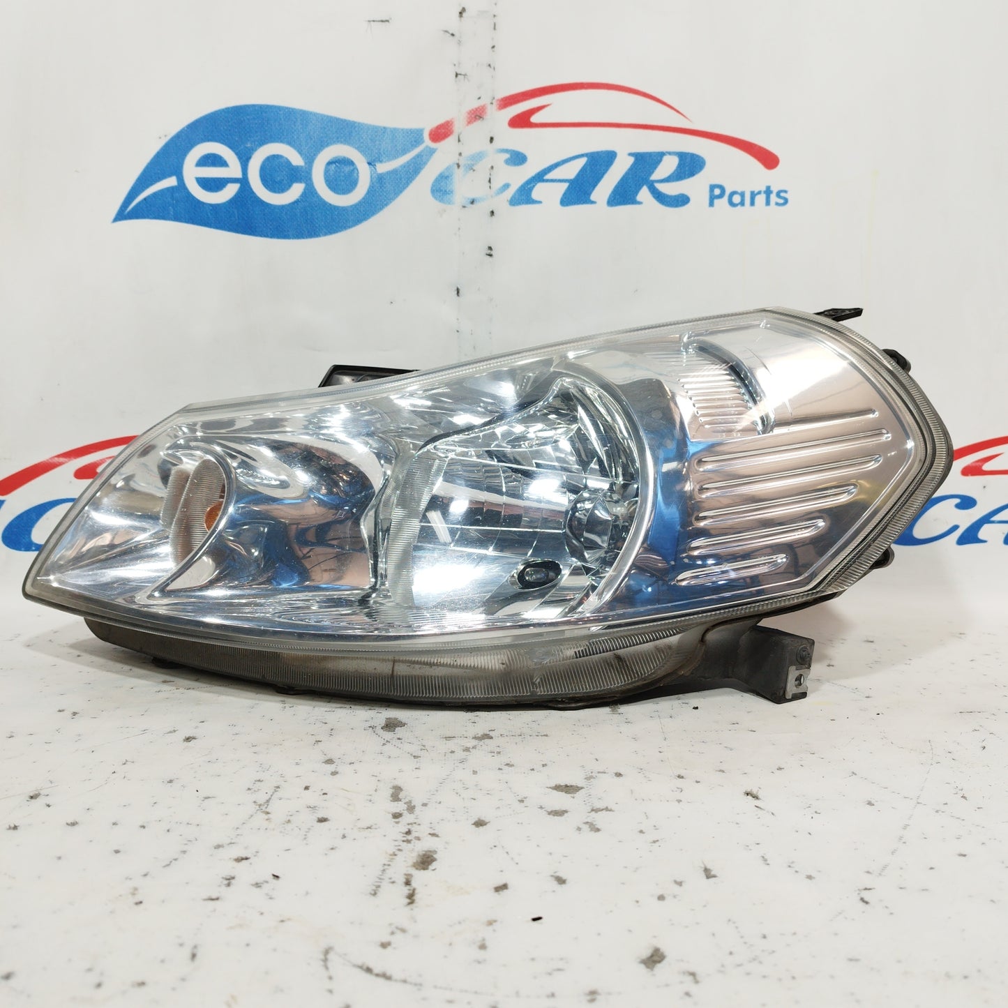 Left front light Fiat 16 2010 ecoAC6802