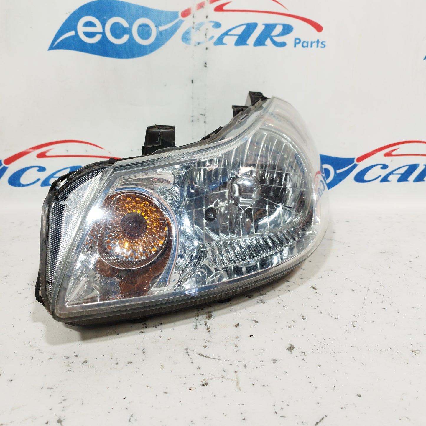 Left front light Fiat 16 2010 ecoAC6802