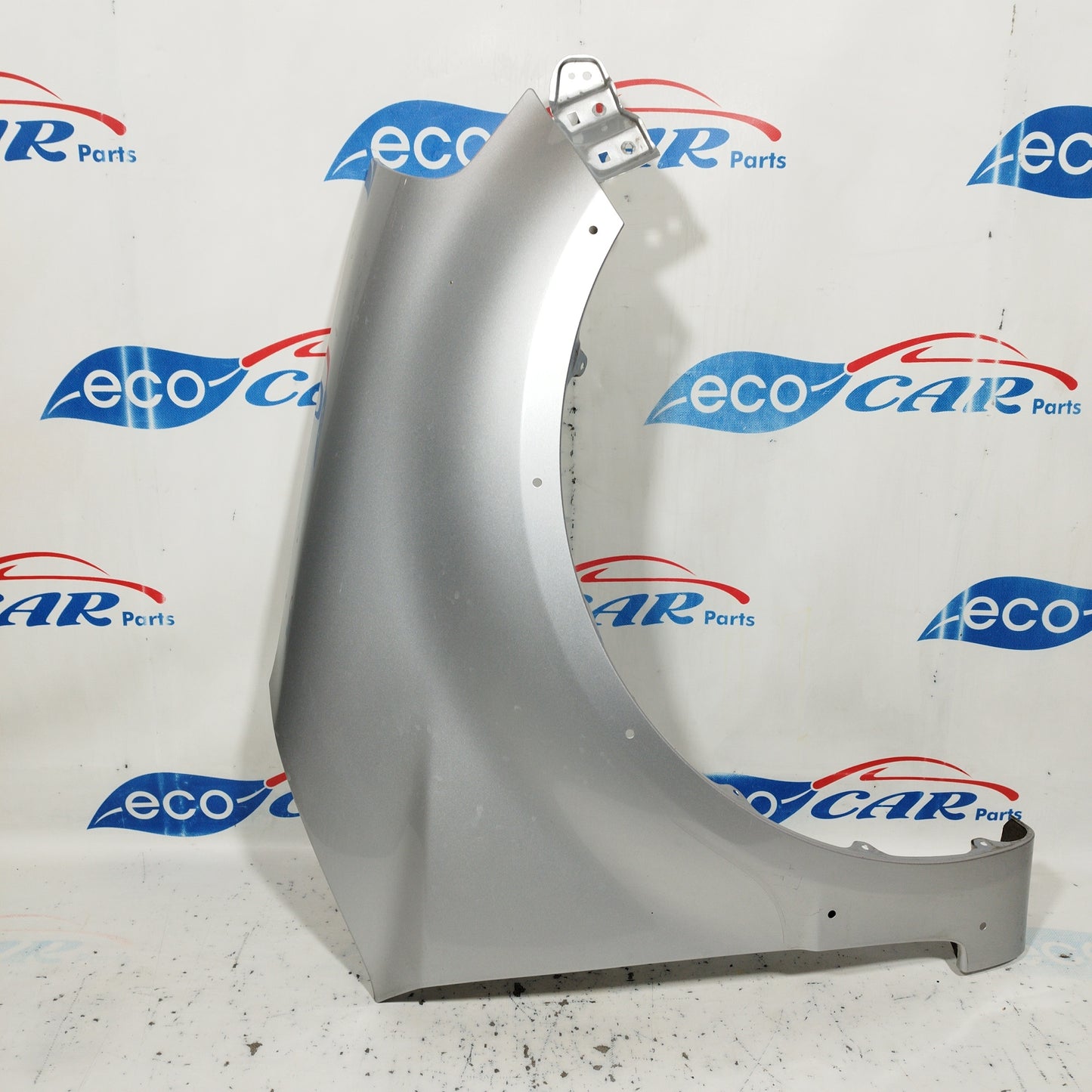Parafango anteriore dx grigio argento Fiat 16 2010 ecoAC6814