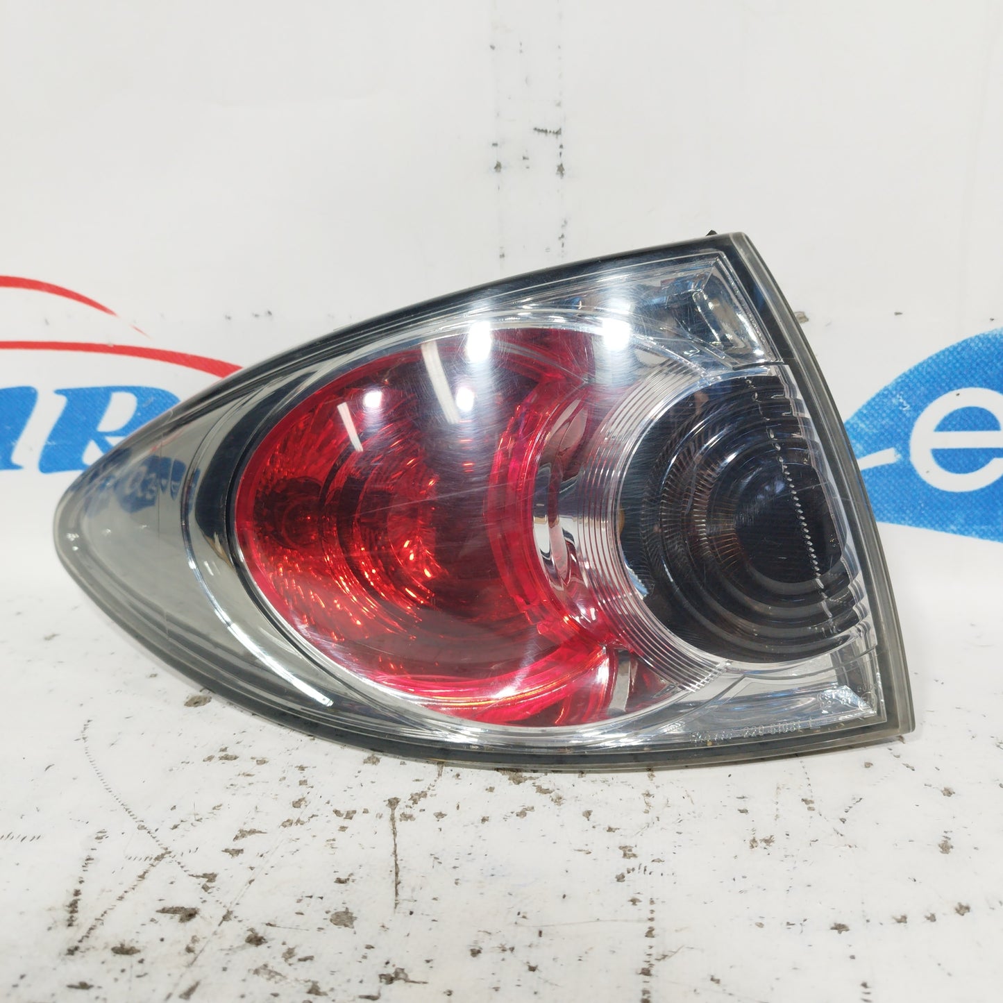 Mazda 6 2006 ecoAC6828 linke äußere Rückleuchte