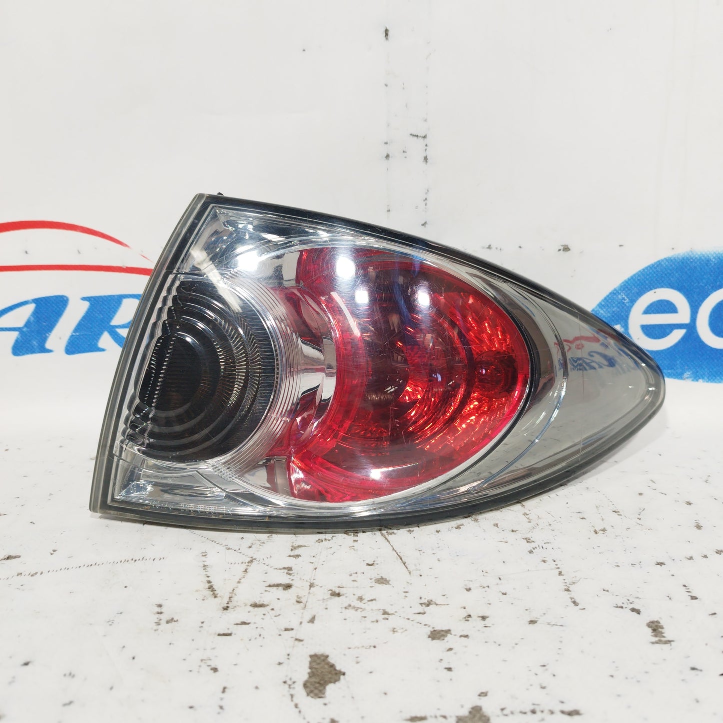 Mazda 6 2006 ecoAC6829 rechte äußere Rückleuchte