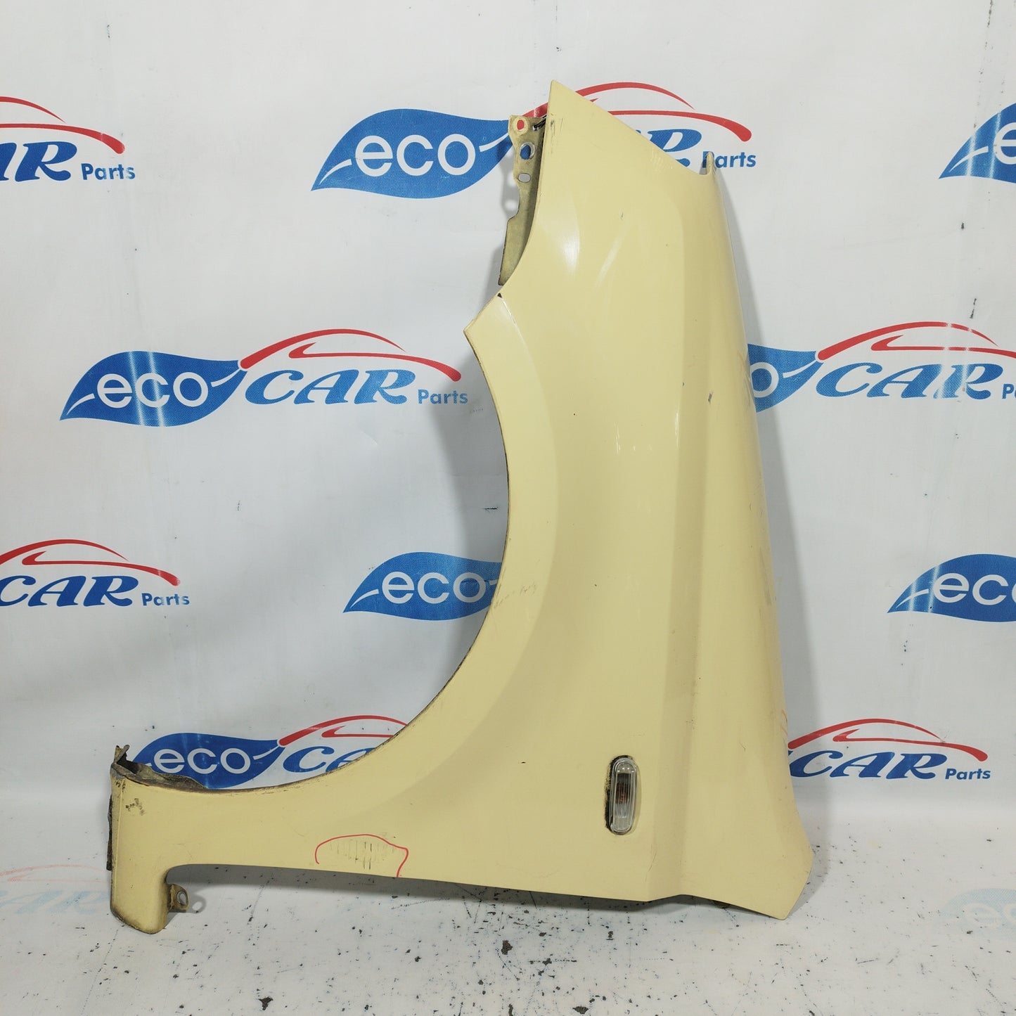 Straw yellow left front fender Fiat Panda 2008 ecoAC6476