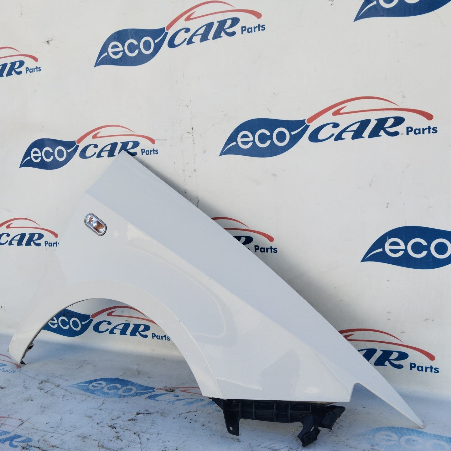 Parafango dx bianco Seat Ibiza 2015 ecoAG4223