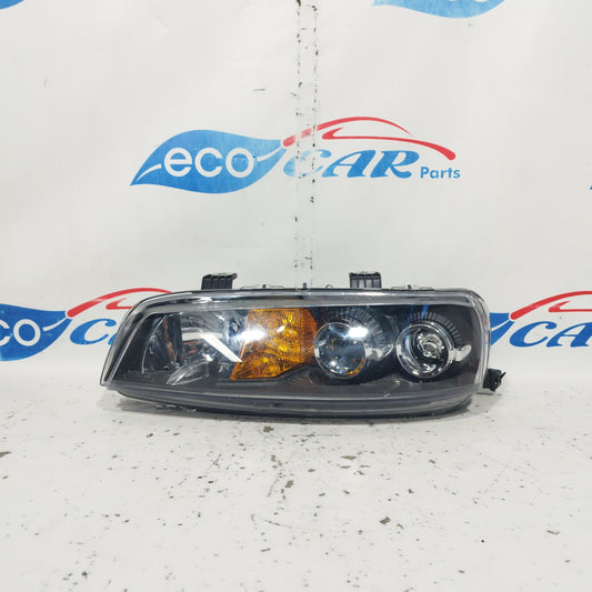 Fanale anteriore sx Fiat Punto 2001 ecoAC6863