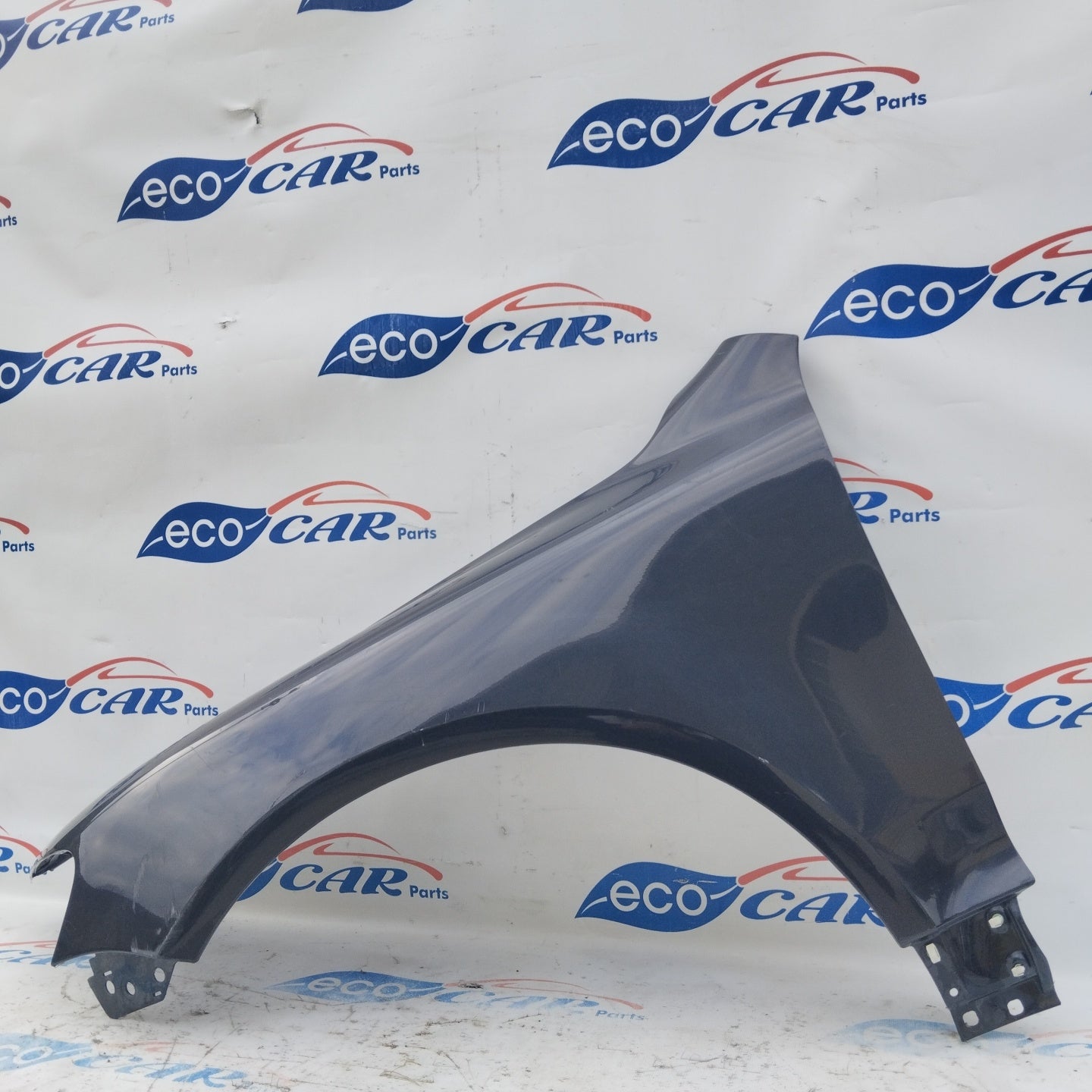 Left black fender Volkswagen Touareg 2004 ecoAG4235