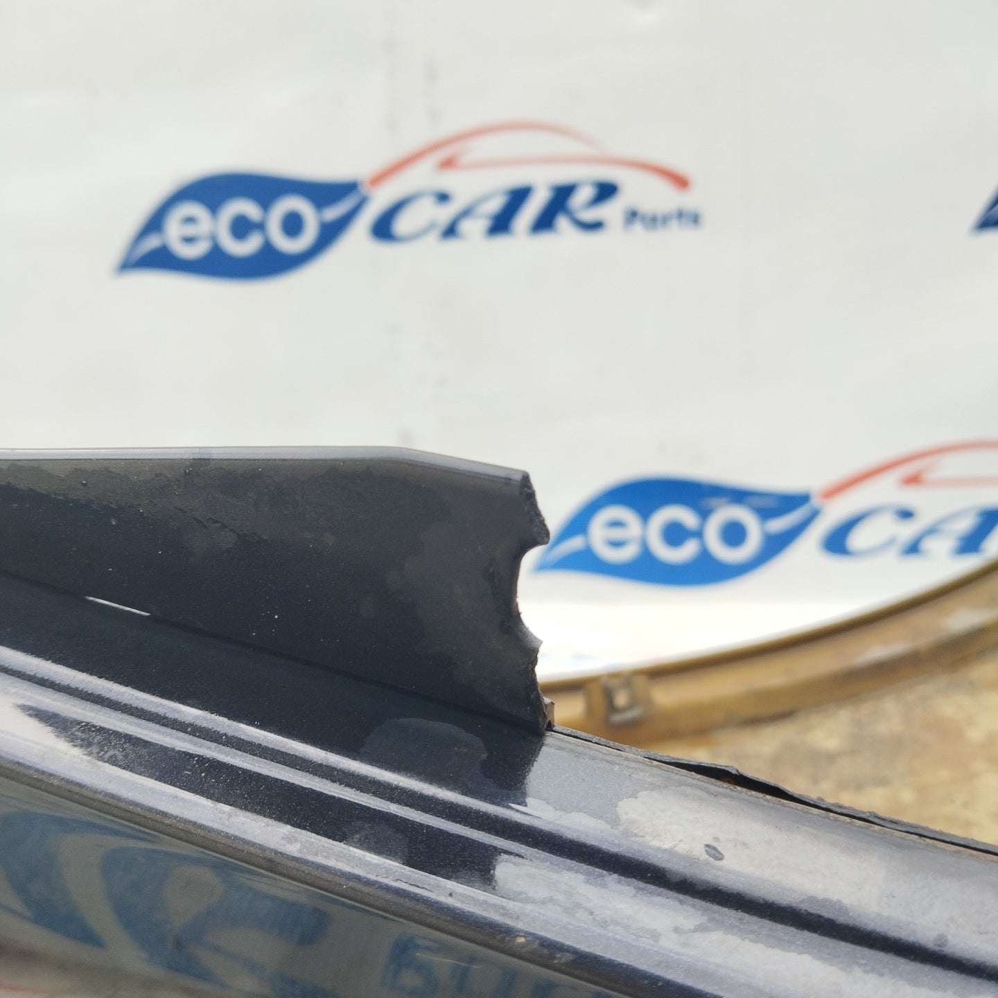 Left black fender Volkswagen Touareg 2004 ecoAG4235