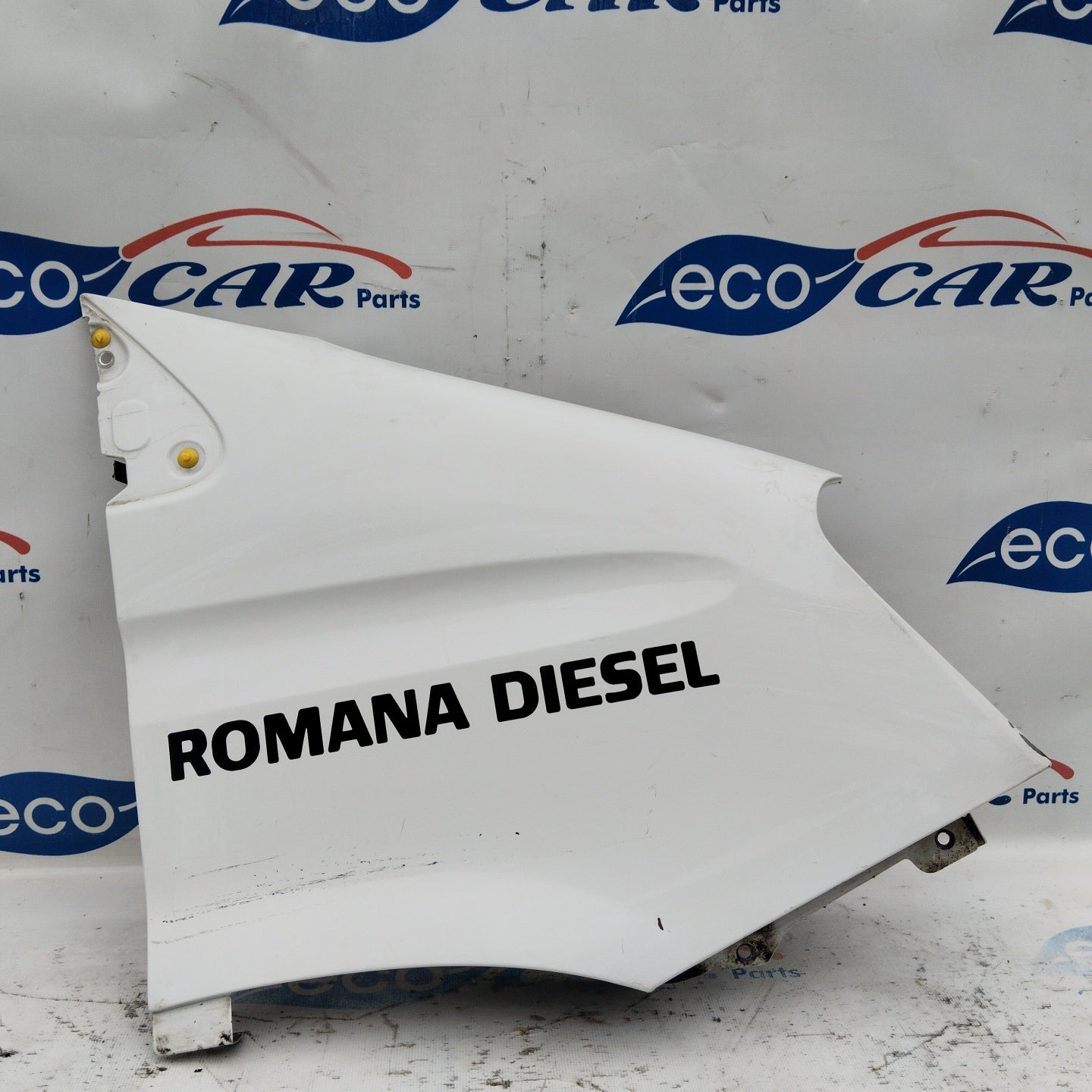 Weißer rechter Kotflügel Iveco Daily 35S10 2010 ecoAG4244