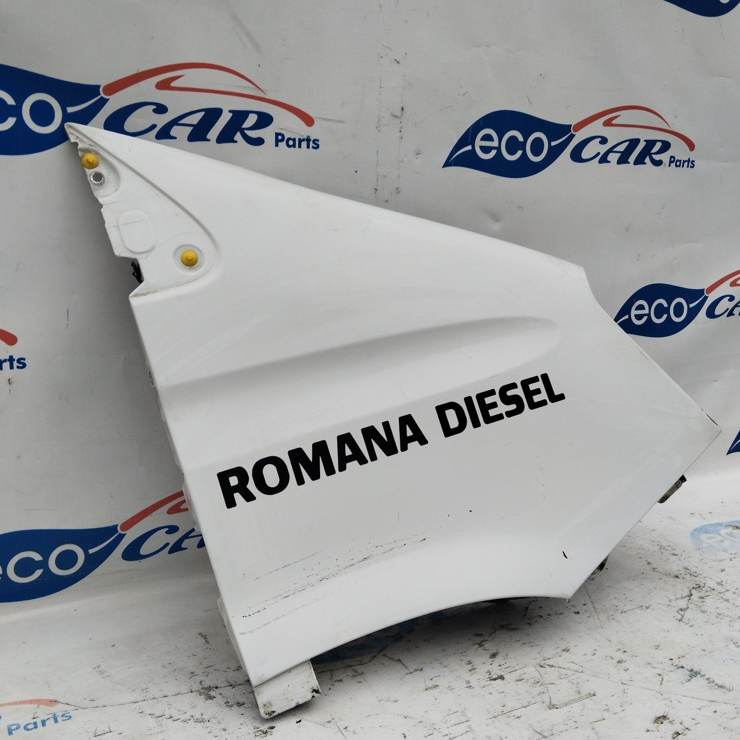 Weißer rechter Kotflügel Iveco Daily 35S10 2010 ecoAG4244