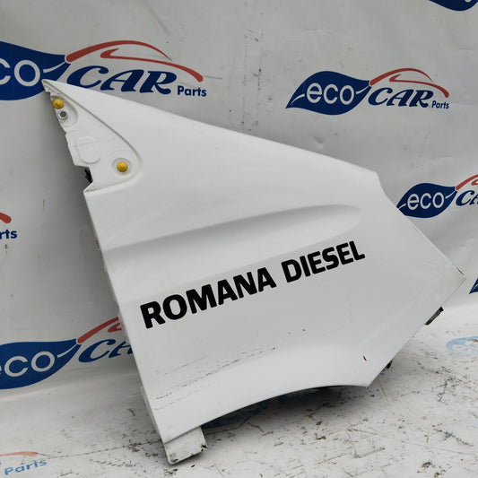 Weißer rechter Kotflügel Iveco Daily 35S10 2010 ecoAG4244